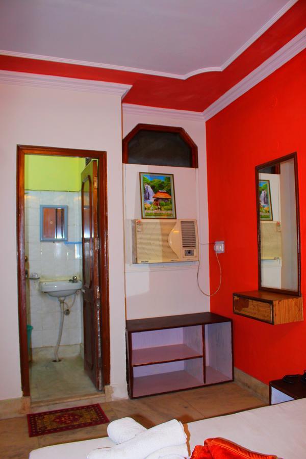 Hotel Venus International Nueva Delhi Exterior foto